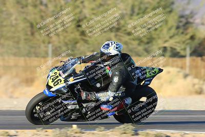 media/Dec-07-2024-CVMA (Sat) [[21c5f1ef85]]/Race 11-Amateur Supersport Open/